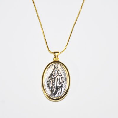 Collar con colgante Virgen María baño de oro y plata