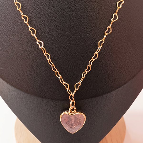 Collar baño de oro con colgante de corazón rosa - Imagen 2